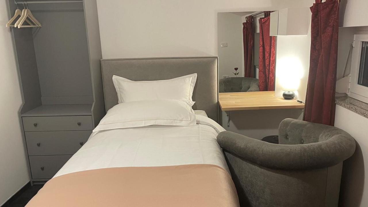 Madonca Rooms&Restaurant Nova Gorica Exterior foto